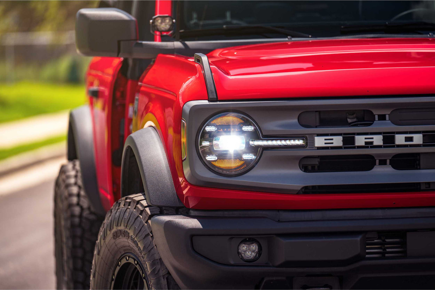 XB LED Headlights: Ford Bronco (21+ / White DRL / Set)